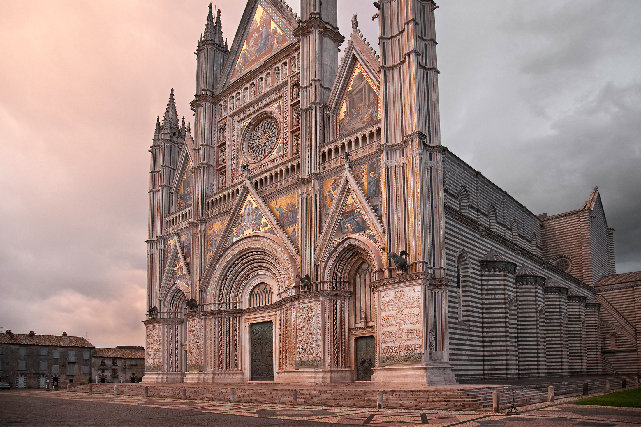 Orvieto cathedral dusk